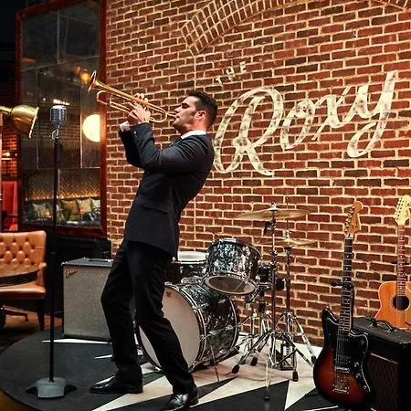 Roxy Hotel