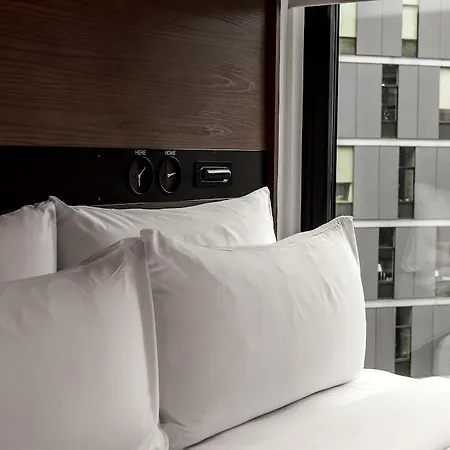 Arlo Soho 4*