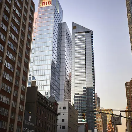 Riu Plaza Times Square