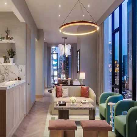 Hotel Tempo By Hilton Times Square 4*