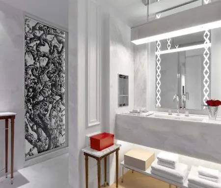Baccarat And Residences Hotel