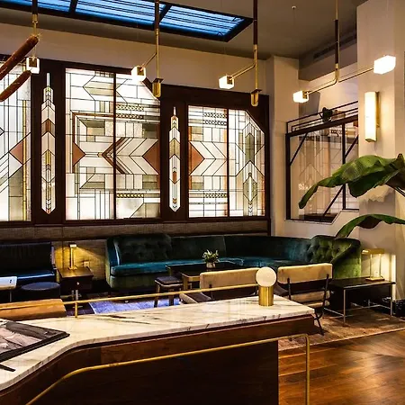 Hotel The Evelyn Nomad
