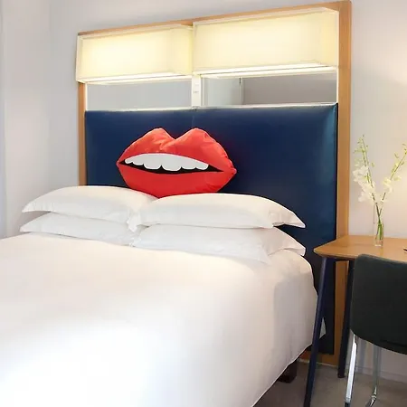 The Standard - East Village 4*
