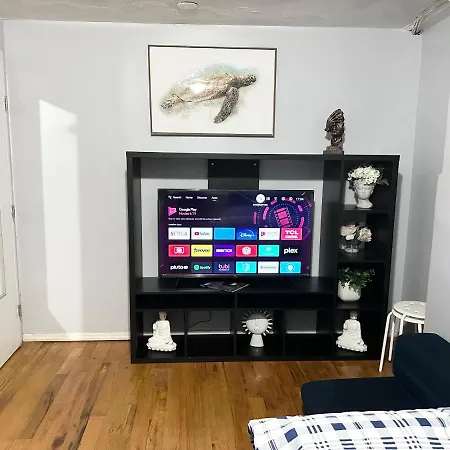 Homestay Blackrock Vacation New York