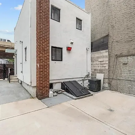 Homestay Private Hot Tub-private Gated Sailor Moon House In Williamsburg W Gym *
