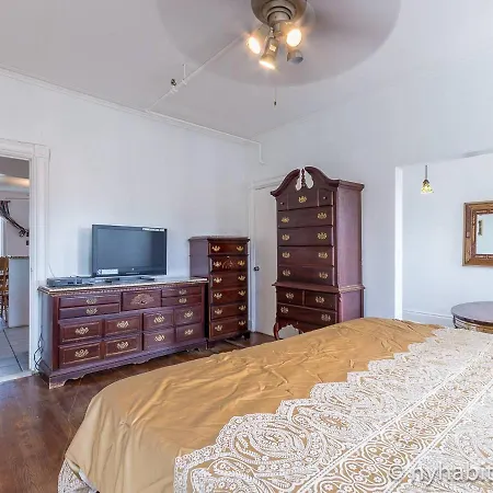 Brooklyn Totally Private Exclusive 2 Bedrooms No 4 Apartment *