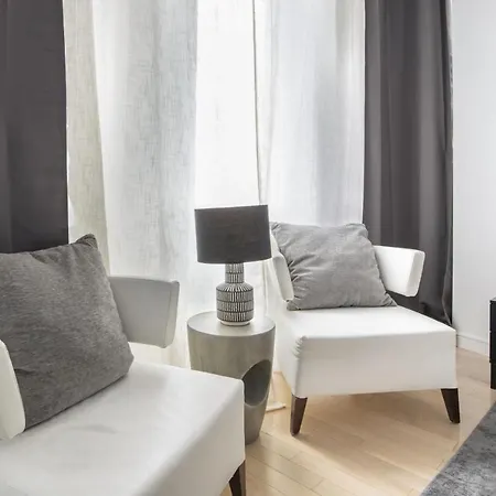 Apartment Modern 2bd In Midtown With Washer And Dryer In-unit New York