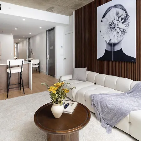 Apartment Chic And Spacious 2bd With Washer And Dryer In Unit