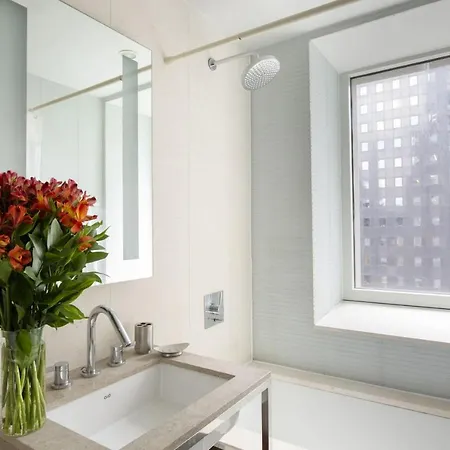 Apartment Stylish 1bd Near Bryant Park With Washer And Dryer New York