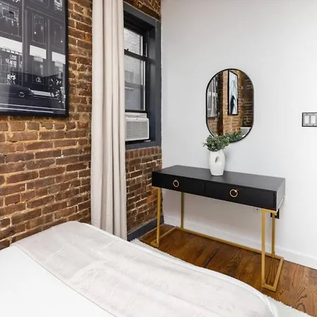 Luxurious 3bd Penthouse In Upper East Side New York