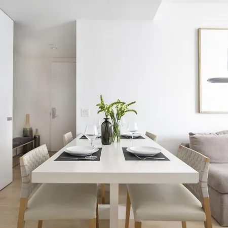 Modern 2bd In Midtown With Washer And Dryer In-unit *