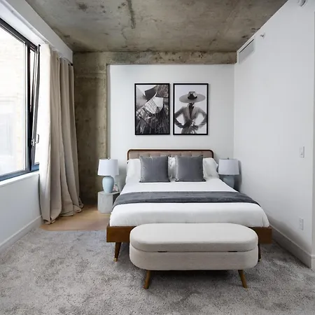 Apartment Chic And Spacious 2bd With Washer And Dryer In Unit New York