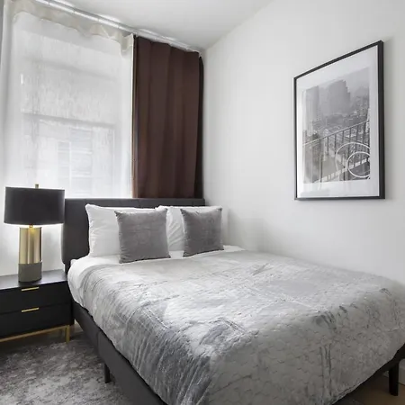 Apartment Perfectly Located 2bd Near Times Square With Gym *