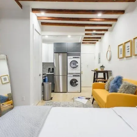 24-15 New Studio Gramercy W D