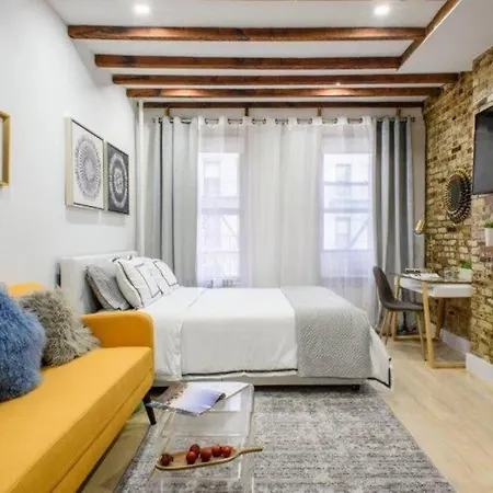 24-15 New Studio Gramercy W D New York