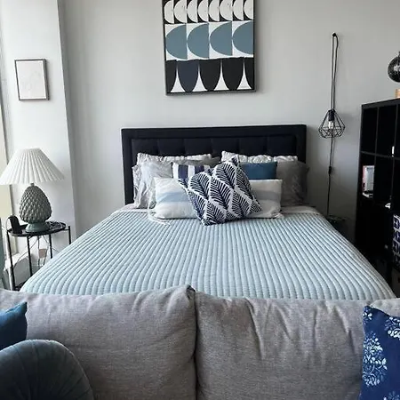 Luxury High-rise Studio Brooklyn *