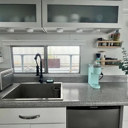 Unique Design Houseboat In Rockaway Queens Botel *