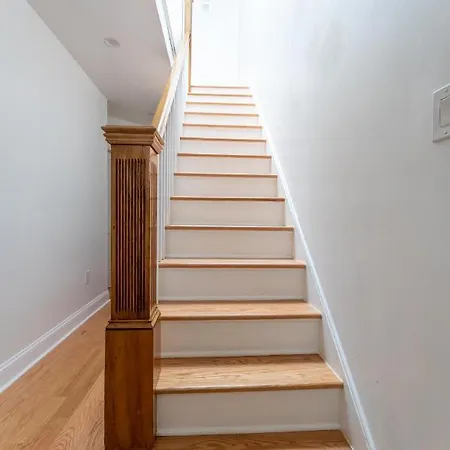Apartment Beautiful Ambience By Kingston County And Down State Medical Center *