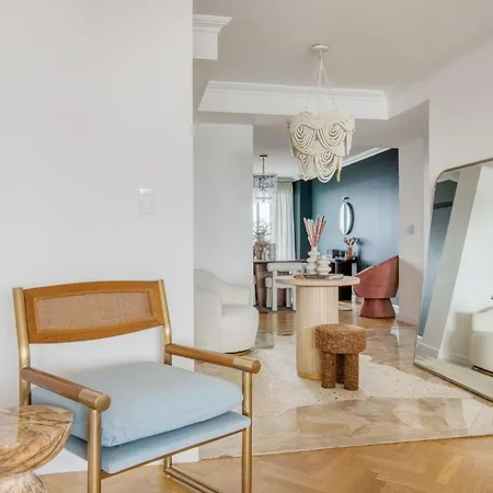 Apartment Ues 3br W Balcony Doorman Nr Park Nyc-1192 New York