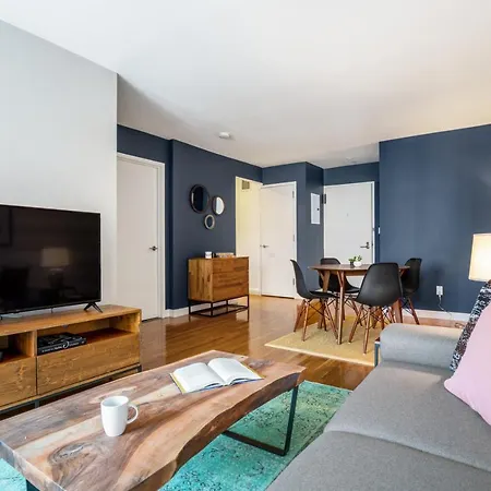 Chelsea 1br W Balcony Doorman Gym Nyc-135 New York