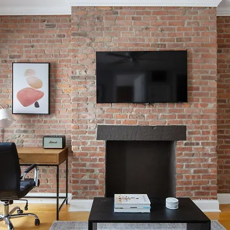 East Village 2br W Balcony Nr Dining Nightlife Nyc-1212 Apartment