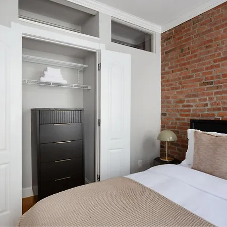 East Village 2br W Balcony Nr Dining Nightlife Nyc-1212 Apartment