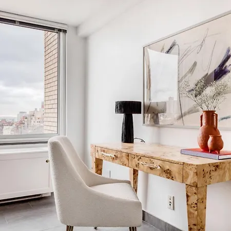 Apartment Ues 3br W Balcony Doorman Nr Park Nyc-1192 New York