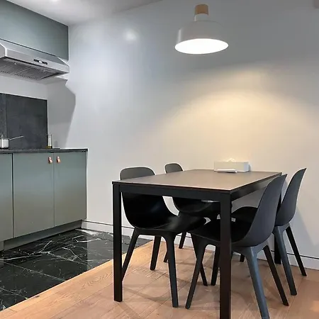 New Cozy Modern Minimalist In Brooklyn New York