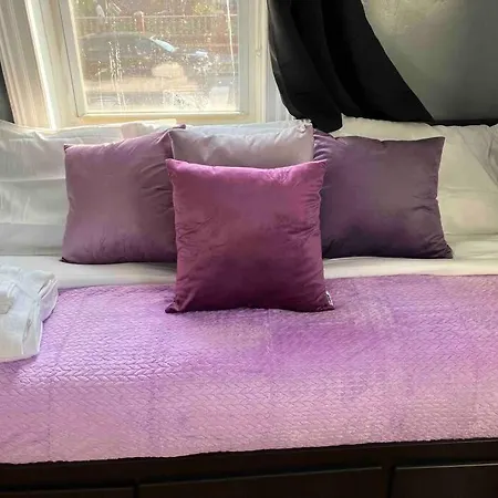 Apartment Jfk Stylish 3 Bedroom 2-8 Guests Near Airtrain New York