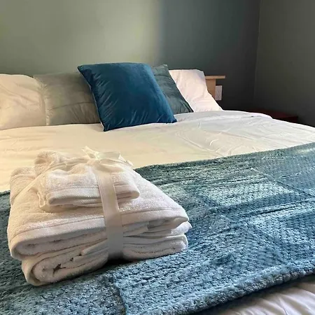Apartment Jfk Stylish 3 Bedroom 2-8 Guests Near Airtrain New York