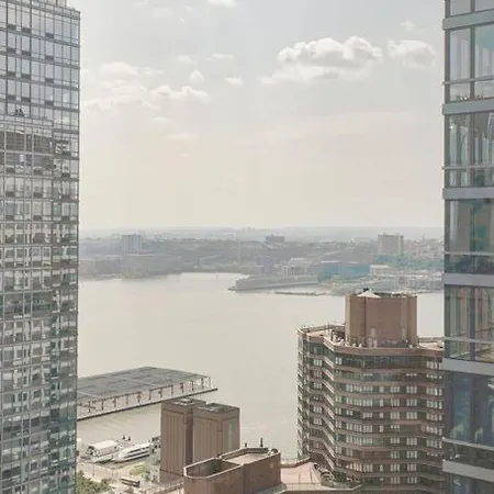 Apartment 2 Bed 2 Bath By Tsquere Hudsony New York