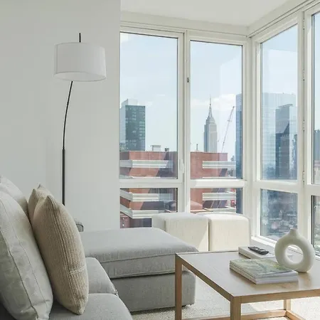 2 Bed 2 Bath By Tsquere Hudsony