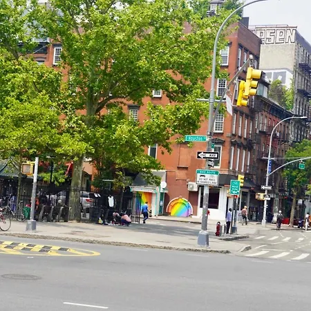 Trendy Designer Downtown Manhattan