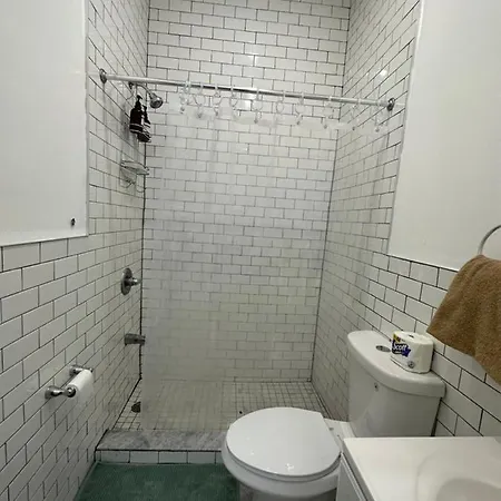 Cozy Private In Bushwick New York