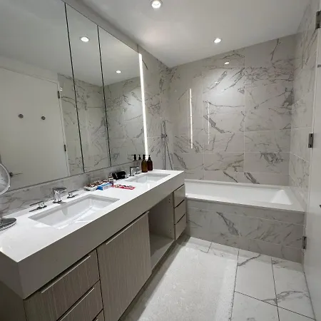 Aparthotel Walking Distance From Park Luxury New York