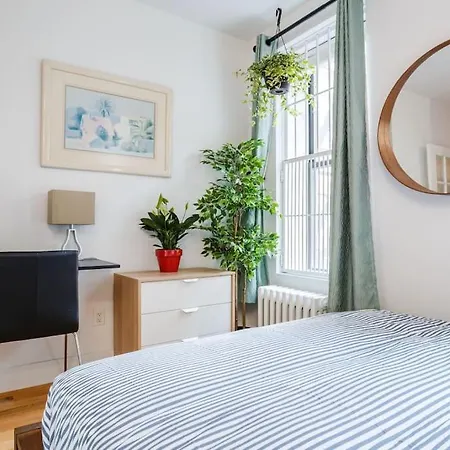 Incredible Nolita 1br In The Nyc Center *