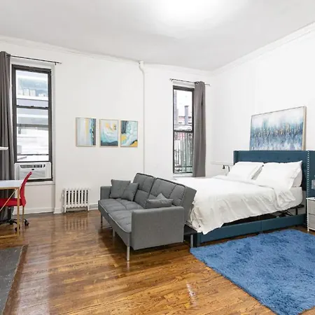 2 Bedroom In The Heart Of Midtown! * New York