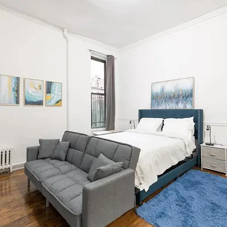 2 Bedroom In The Heart Of Midtown! Apartment