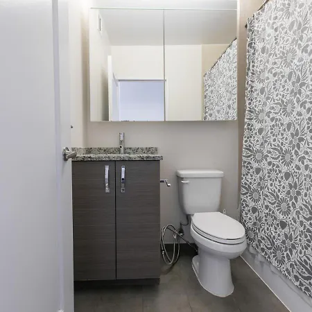Stunning 3br At Midtown East Apartment