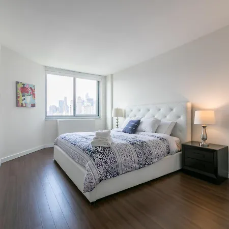 Apartment Stunning 3br At Midtown East