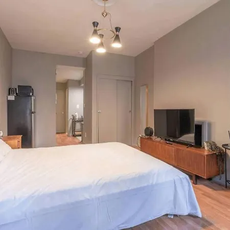 Lovely Studio In Heart Of Nyc Apartment