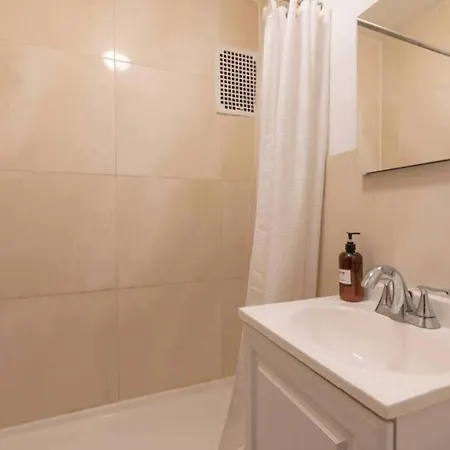 Lovely Studio In Heart Of Nyc *