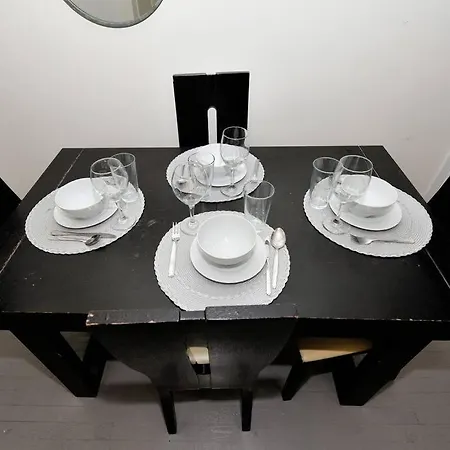 Apartment 3br/1ba Near Times Square *