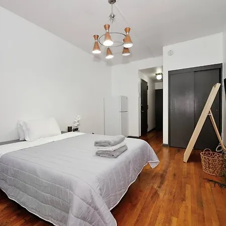 Studio Close To Times Square * New York