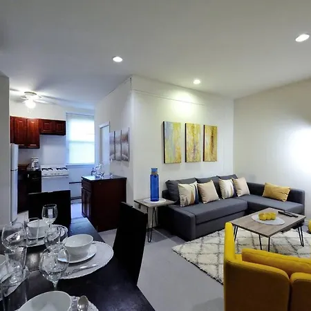 3br/1ba Near Times Square Apartment New York