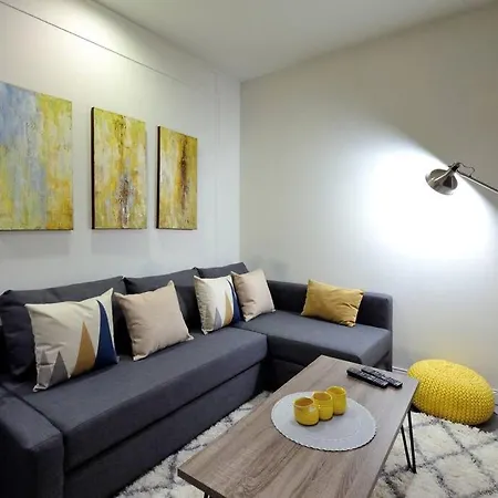 Apartment 3br/1ba Near Times Square