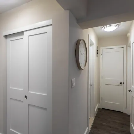 One Bedroom Elegant In * New York