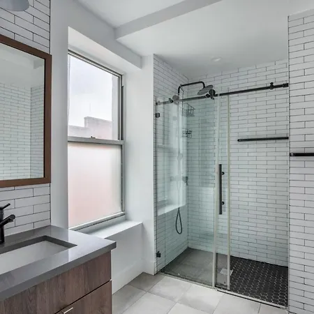 East Village 3br W Elevator Wd Nr Parks Nyc-1209 *