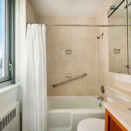 Unique 3 Bed In Nyc New York