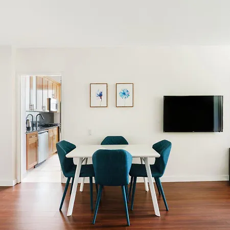 Unique 3 Bed In Nyc Apartment *